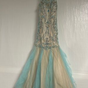 homecoming dresses tampa florida Dave & Johnny Prom Dress A8341